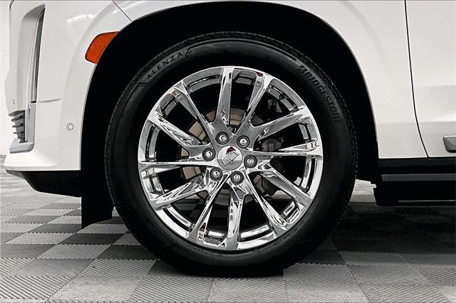 used 2021 Cadillac Escalade ESV car, priced at $65,998