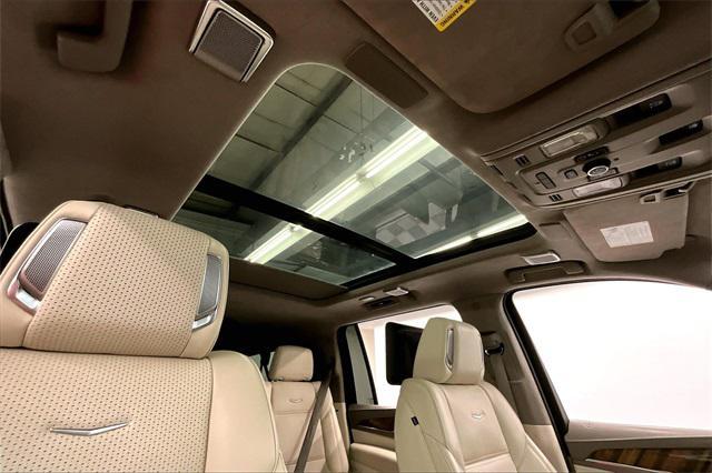 used 2021 Cadillac Escalade ESV car, priced at $65,998