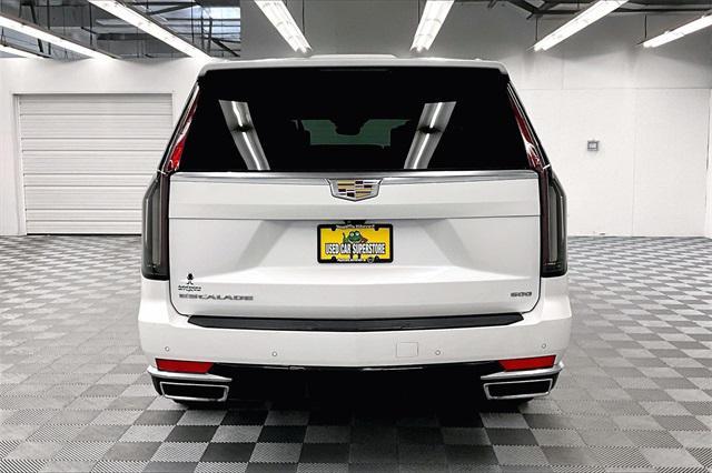 used 2021 Cadillac Escalade ESV car, priced at $65,998