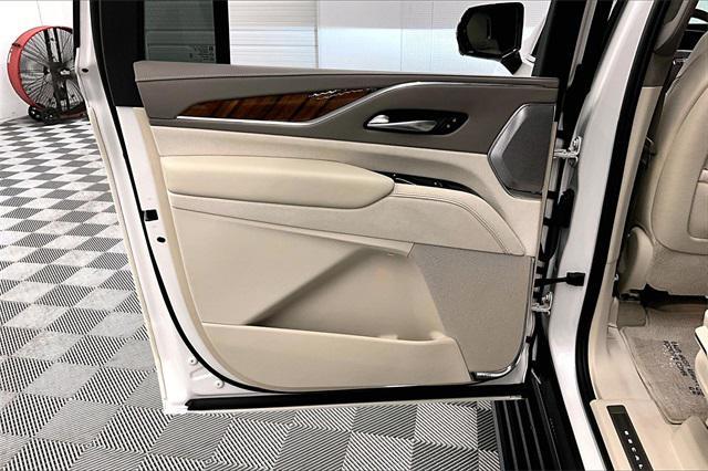 used 2021 Cadillac Escalade ESV car, priced at $65,998