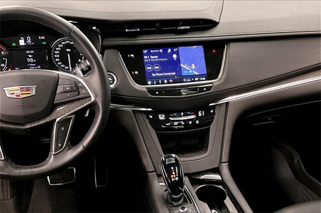 used 2023 Cadillac XT5 car, priced at $42,635