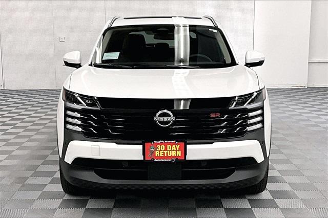 new 2025 Nissan Kicks car, priced at $29,406