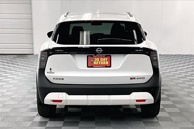 new 2025 Nissan Kicks car, priced at $29,406