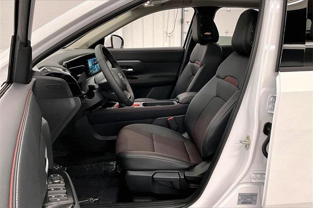 new 2025 Nissan Kicks car, priced at $29,406