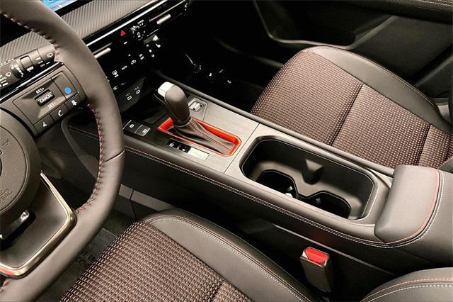 new 2025 Nissan Kicks car, priced at $29,406