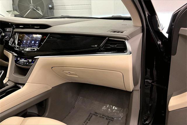 used 2025 Cadillac XT6 car, priced at $45,641