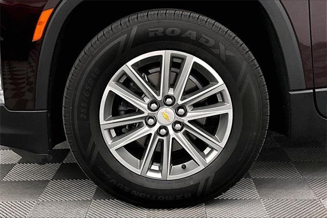 used 2023 Chevrolet Traverse car, priced at $32,998