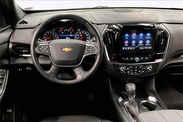 used 2023 Chevrolet Traverse car, priced at $32,998