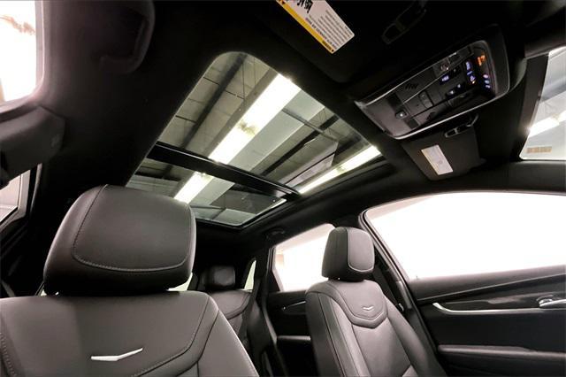 used 2021 Cadillac XT5 car, priced at $32,568