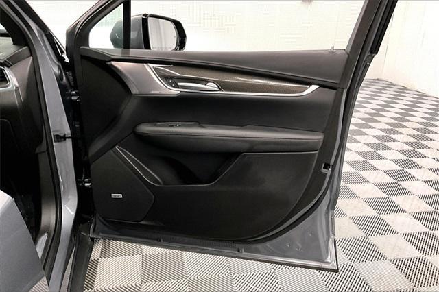 used 2021 Cadillac XT5 car, priced at $32,568