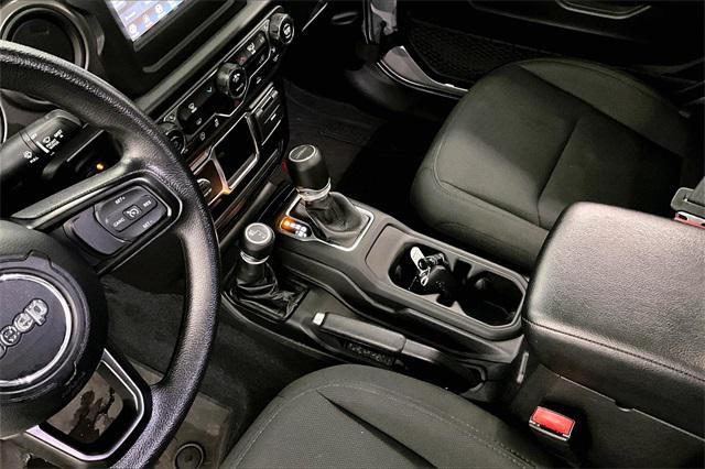 used 2022 Jeep Gladiator car, priced at $32,998