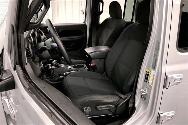 used 2022 Jeep Gladiator car, priced at $32,998