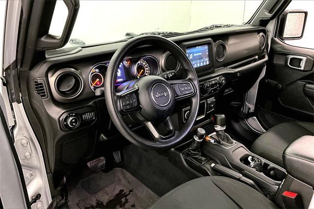 used 2022 Jeep Gladiator car, priced at $32,998