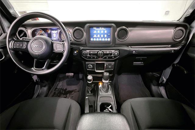 used 2022 Jeep Gladiator car, priced at $32,998