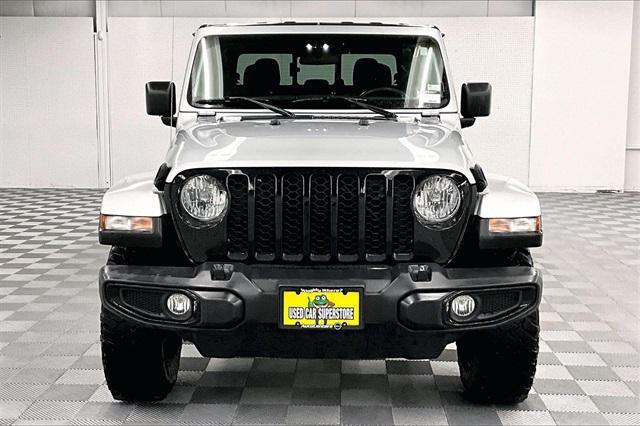 used 2022 Jeep Gladiator car, priced at $32,998