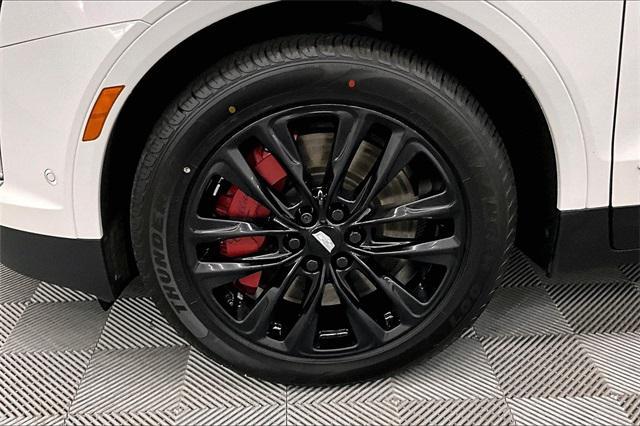 used 2023 Cadillac XT5 car, priced at $36,966
