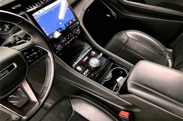 used 2022 Jeep Grand Cherokee L car