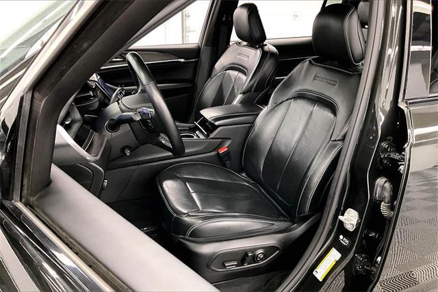 used 2022 Jeep Grand Cherokee L car