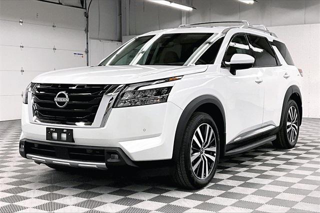 new 2025 Nissan Pathfinder car, priced at $49,537