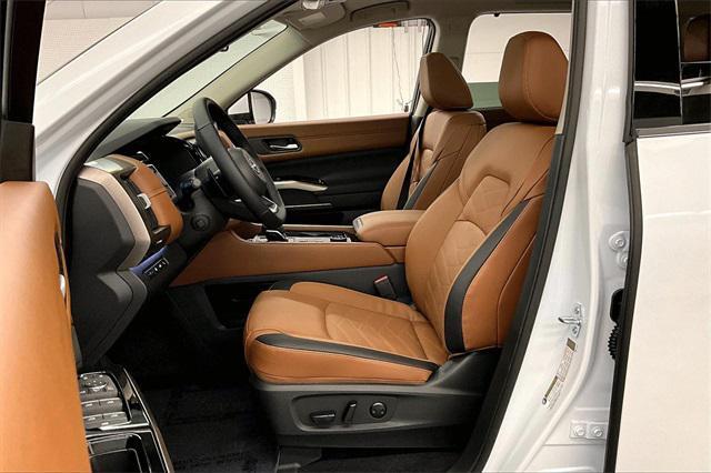 new 2025 Nissan Pathfinder car, priced at $49,537