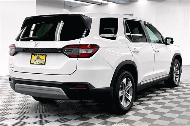 used 2023 Honda Pilot car, priced at $36,995