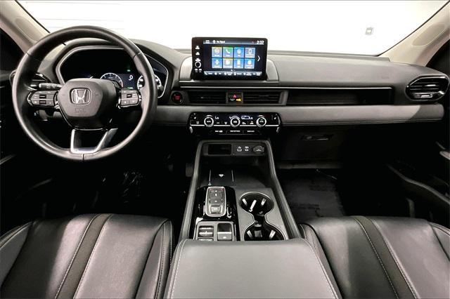 used 2023 Honda Pilot car, priced at $36,995
