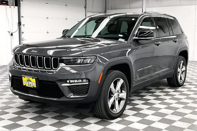 used 2022 Jeep Grand Cherokee car, priced at $33,557