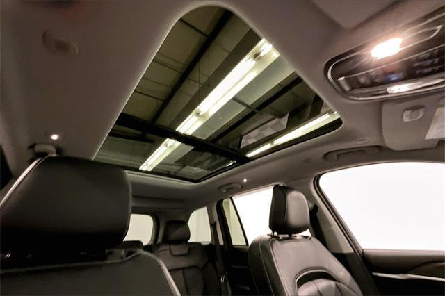 used 2022 Jeep Grand Cherokee car, priced at $33,557