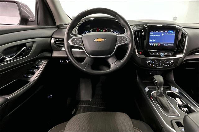 used 2021 Chevrolet Traverse car, priced at $22,386