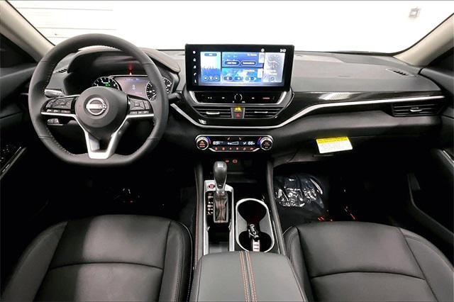 new 2025 Nissan Altima car, priced at $33,292