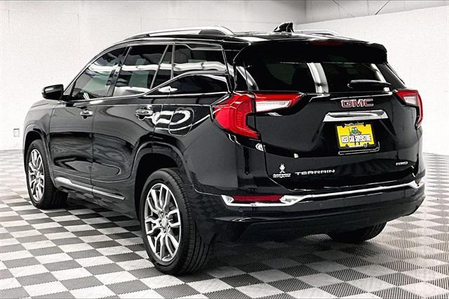 used 2024 GMC Terrain car, priced at $33,276