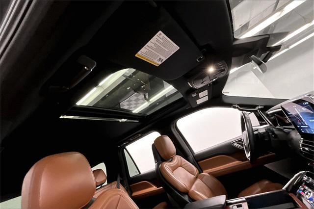 used 2021 Lincoln Navigator car, priced at $49,902