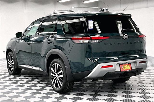 new 2024 Nissan Pathfinder car, priced at $45,637