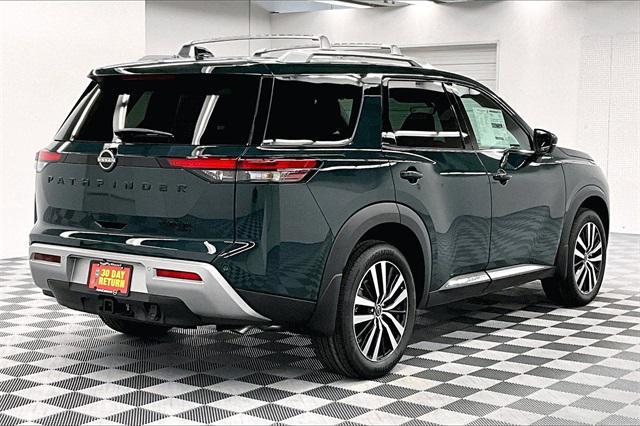 new 2024 Nissan Pathfinder car, priced at $45,637