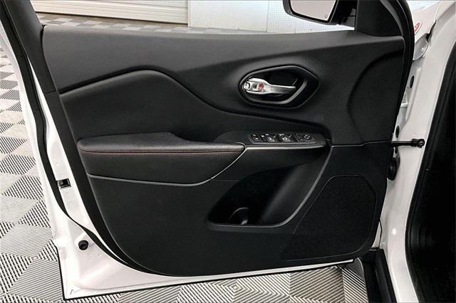 used 2022 Jeep Cherokee car, priced at $29,312