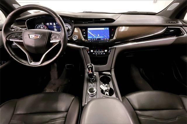 used 2022 Cadillac XT6 car, priced at $40,397