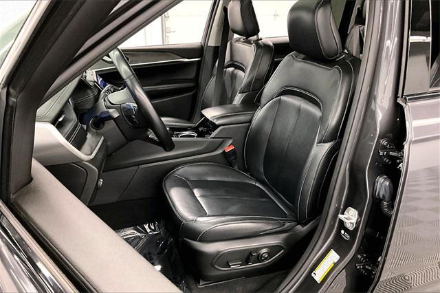 used 2022 Jeep Grand Cherokee L car, priced at $31,735