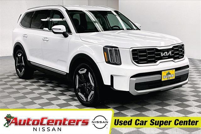 used 2024 Kia Telluride car, priced at $34,997