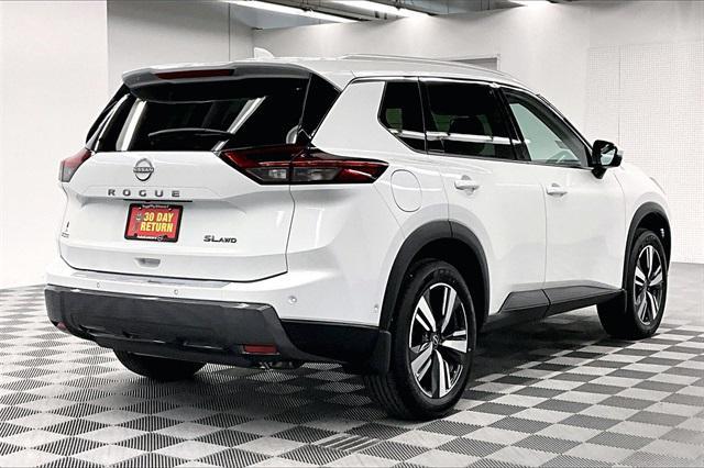 new 2025 Nissan Rogue car, priced at $40,015