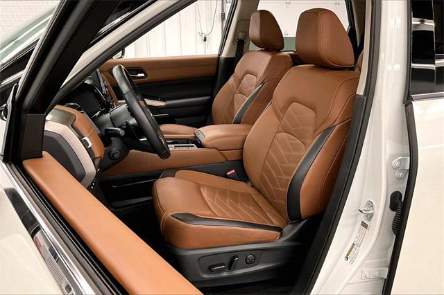 used 2024 Nissan Pathfinder car, priced at $40,621