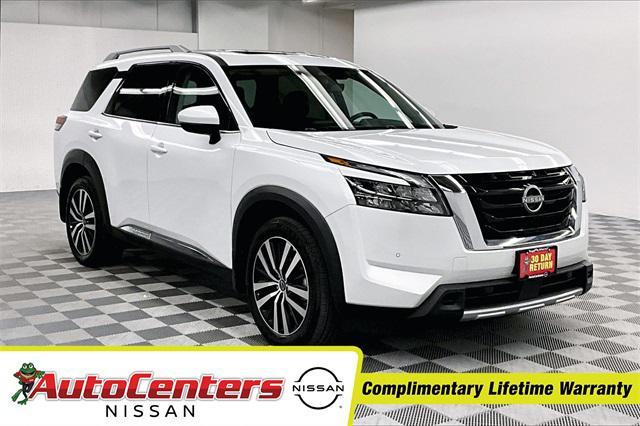 new 2025 Nissan Pathfinder car, priced at $50,265