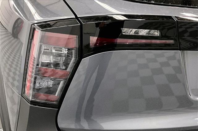 new 2025 Nissan Kicks car, priced at $32,020