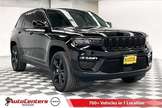 used 2024 Jeep Grand Cherokee car, priced at $39,871