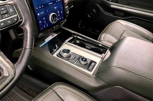 used 2022 Ford Expedition car, priced at $51,683
