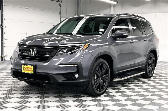 used 2022 Honda Pilot car, priced at $29,995