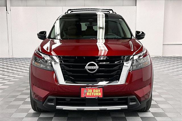new 2025 Nissan Pathfinder car, priced at $51,066