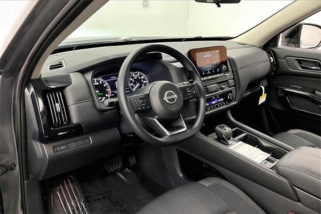 new 2024 Nissan Pathfinder car, priced at $31,915