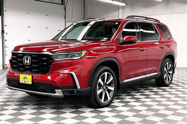 used 2025 Honda Pilot car, priced at $44,995