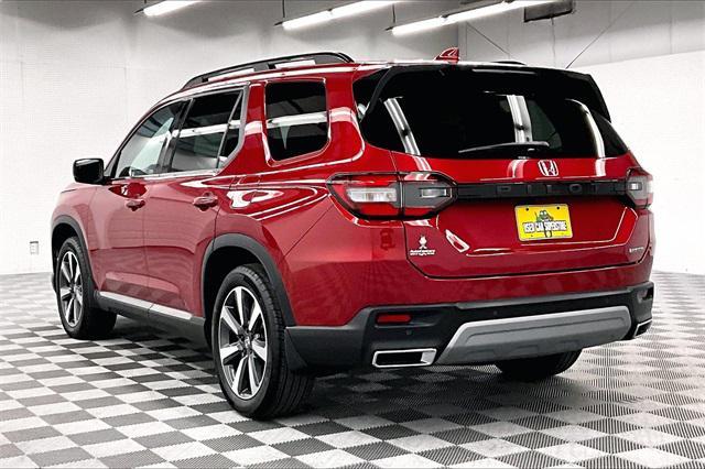 used 2025 Honda Pilot car, priced at $44,995