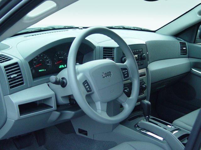 used 2005 Jeep Grand Cherokee car